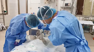 1 thanh niên vừa qua đời đem lại ánh sáng cho 2 người