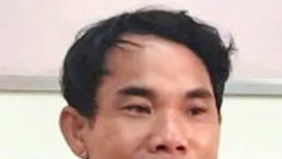 Bị can trốn truy nã 20 năm bị bắt trong vỏ bọc phụ xe 