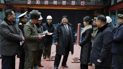 Ông Kim Jong-un ra tuyên bố về kế hoạch tàu ngầm hạt nhân của Hàn Quốc 