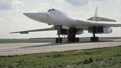 Vì sao Nga quyết hồi sinh ‘Thiên nga Trắng’ Tu-160