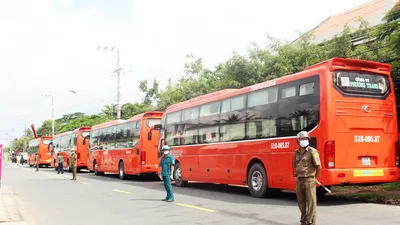 Bến Tre tổ chức đón 770 công dân từ TP.HCM về quê đợt 2