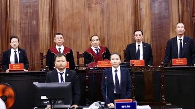 Đại án đăng kiểm: 3 bị cáo có đơn xin xét xử vắng mặt