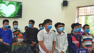 Tòa xử vụ siêu trộm tôm mà Pháp Luật TP.HCM từng phanh phui