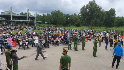 Người dân muốn ra khỏi tỉnh Cà Mau, khi quay lại phải đi cách ly 