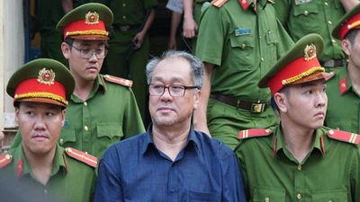 Phạm Công Danh và Trầm Bê bị VKS đề nghị xử nghiêm