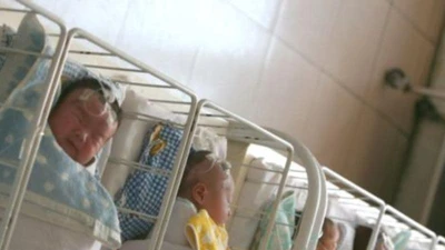 Em bé chào đời 4 năm sau ngày cha mẹ mất