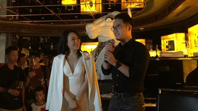 Mỹ Tâm dặn fan không xả rác trên phố đi bộ