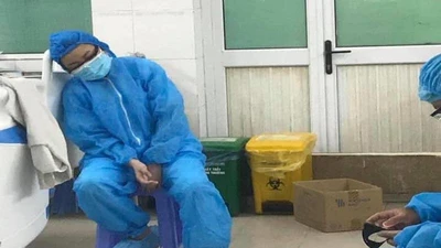 Nhật ký bác sĩ: 'Thèm canh nóng, cá kho... ăn với gia đình'