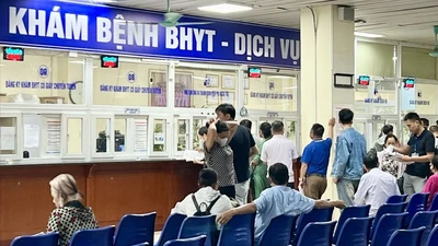 Kiến nghị bỏ giấy chuyển viện tuyến tỉnh, cấp cứu không cần tiền tạm ứng