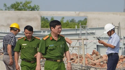 Điều tra nguyên nhân vụ sập tường 10 người chết tại Đồng Nai