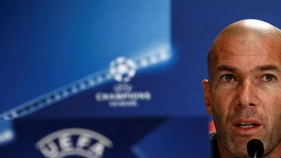 Zidane: Chẳng lợi gì khi Real chơi sân không khán giả