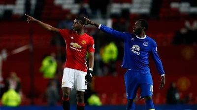 Lukaku: Pogba là người môi giới tôi về MU
