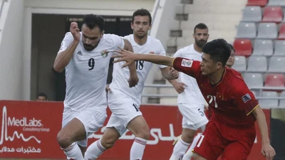 U-23+4 và “2 chạm” một bàn thắng…