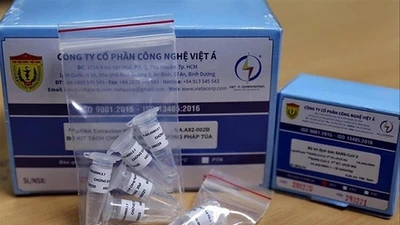 Cựu Giám đốc CDC Hải Dương nhận lại quả 27 tỉ đồng của Việt Á