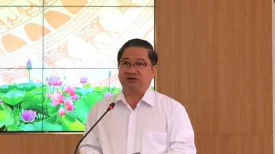 Chủ tịch Cần Thơ: Vẫn còn tình trạng đùn đẩy trách nhiệm