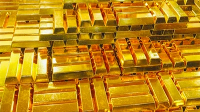 Giá vàng thế giới giảm thê thảm