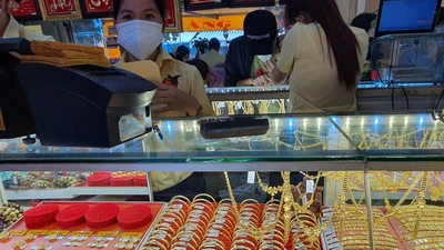 Giá vàng nhẫn 9999 giữ vững ở mức cao