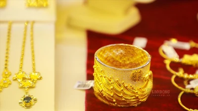 Giá vàng trong nước giảm nhiệt