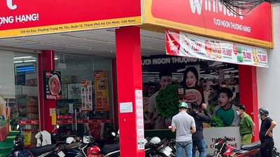 Kẻ dùng súng cướp cửa hàng tiện lợi ở quận 12 bị bắt sau 15 giờ gây án