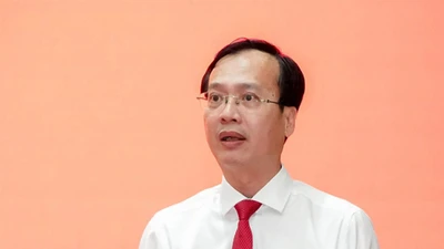 Tập trung thực hiện ba khâu đột phá, đưa Vĩnh Long phát triển nhanh và bền vững