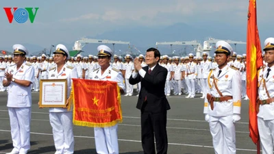 Chủ tịch nước trao danh hiệu Anh hùng cho Quân chủng Hải quân