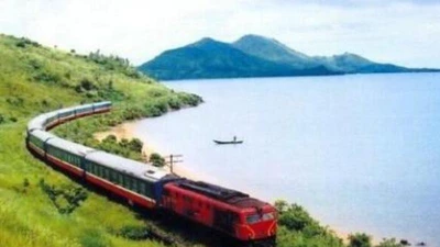 Đón giao thừa trên những sân ga