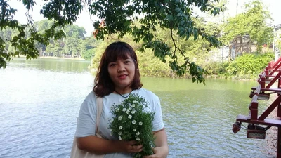 Tác giả trong một lần đi du lịch. Ảnh: NVCC