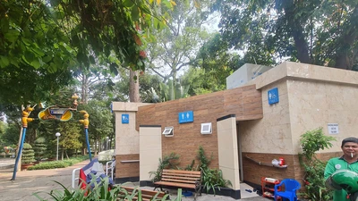 Giải bài toán thiếu nhà vệ sinh công cộng ở TP.HCM