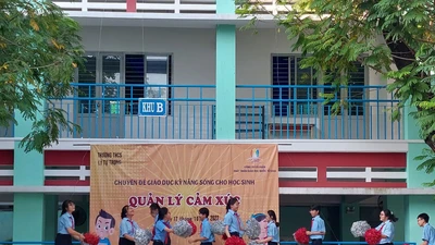 Phụ huynh lo trước nạn bạo lực học đường