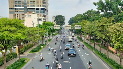 TP.HCM sẽ mở cửa, khôi phục sản xuất ra sao?