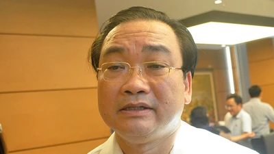 Bí thư Hoàng Trung Hải: Hà Nội đang chịu sức ép rất lớn