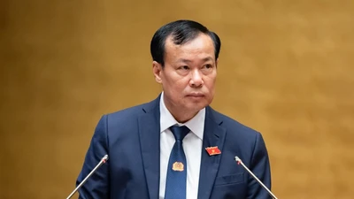 Quốc hội quyết định nâng thời hạn visa du lịch, visa điện tử lên 90 ngày