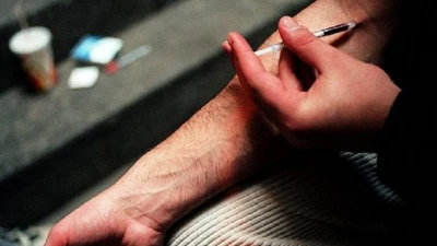 Cấp miễn phí 840.000 bơm tiêm cho người nghiện