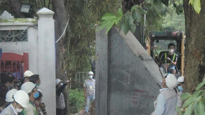 Chính thức hợp long kè hồ Hoàn Kiếm