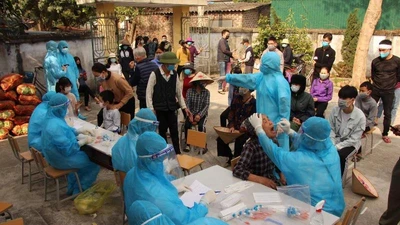 Chính phủ ra nghị quyết mua 150 triệu liều vắc xin COVID-19