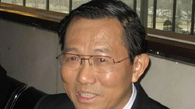 Đề nghị truy tố cựu thứ trưởng Y tế Cao Minh Quang vụ ‘thụt ngân sách’ 3,8 triệu USD