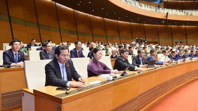 Quốc hội đồng ý tiếp tục thực hiện Nghị quyết 54/2017 cho TP.HCM