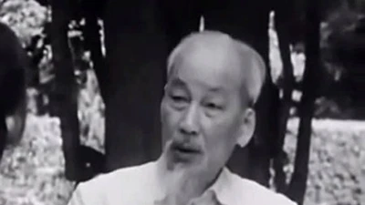 “Dĩ bất biến, ứng vạn biến” với độc lập, chủ quyền