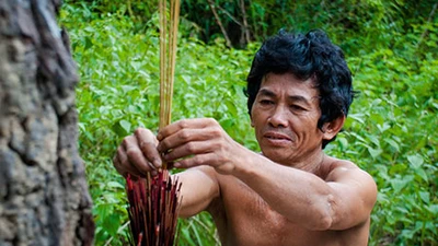 32 năm sống giữa rừng sâu