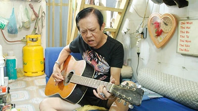 ‘Vua nhạc sến’ Vinh Sử: ‘Hai bàn tay trắng’ mà thấy mình được nhiều! 