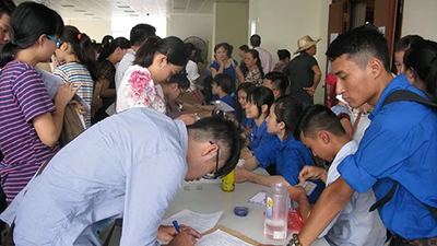 Hồi hộp chờ công bố điểm chuẩn ĐH