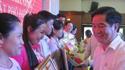 Phổ biến, giáo dục pháp luật gắn với bức xúc của dân