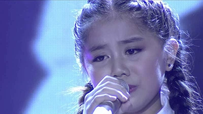 Hoài Linh khen ngợi bé gái 13 tuổi hát vọng cổ​