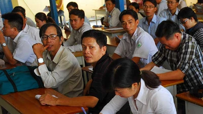 Chuyên gia nói gì về giảm thời hạn bằng lái?