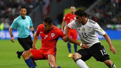 Đức - Chile: Khi Đức nằm kèo trên