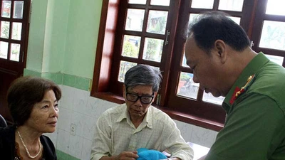 Nhận thẻ căn cước sau 3 tháng trễ hẹn