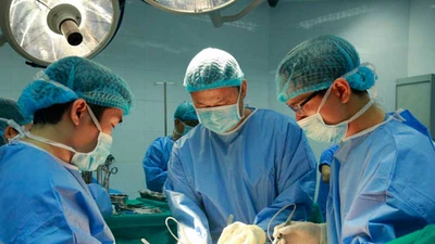 Hành trình mang quả tim từ Hà Nội vào TP.HCM để ghép