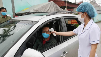 Thủ tướng: Thực hiện nghiêm, tránh vận dụng sai Chỉ thị 16