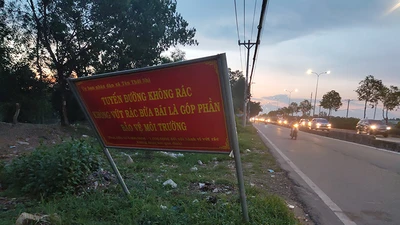 Tuyến đường không rác lại đầy rác