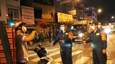 Video: Chính thức kiểm soát người dân ra vào quận Gò Vấp 